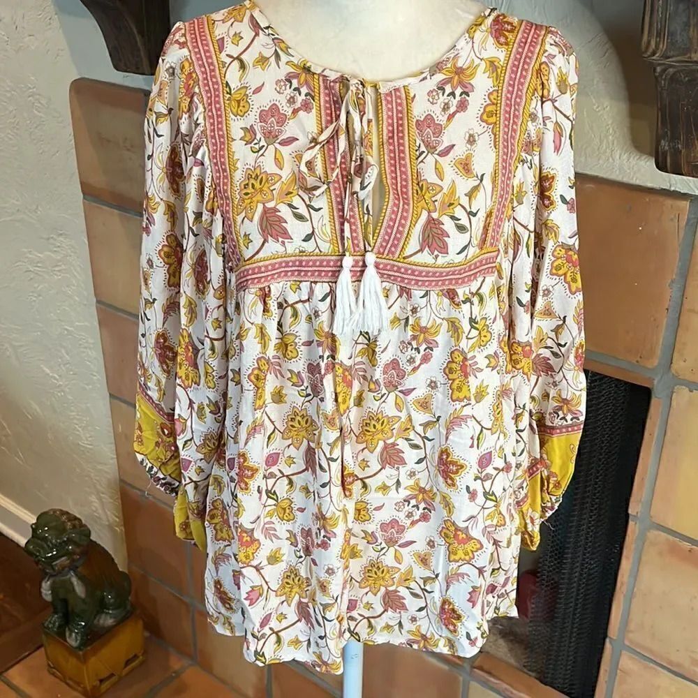 Rachel Zoe floral balloon sleeve blouse!